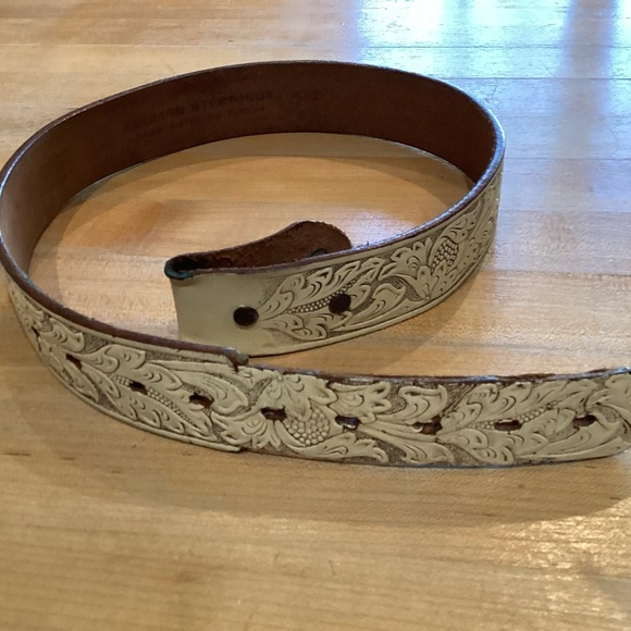 Vintage Cowgirl Tooled Leather Belt Strap - Picture 2 of 9